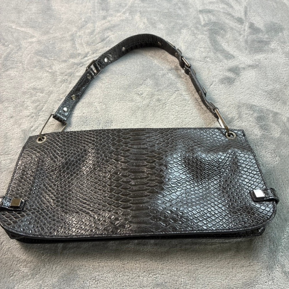 Charles David Black Snakeskin Embossed Shoulder Bag Silver Studded Baguette Y2K - Picture 3 of 14